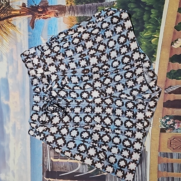 Loft‎ Graphic Print Shorts Size XS NWT - Picture 2 of 8